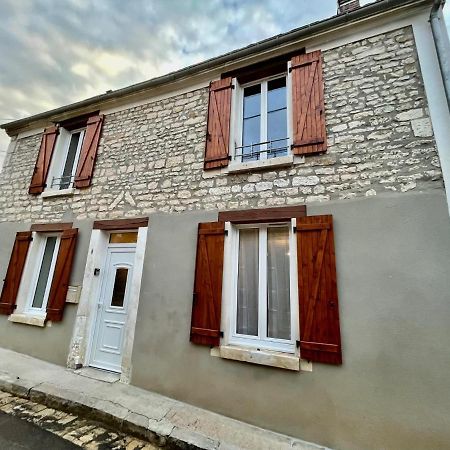 Les Deux L Du Vignoble Leilighet Chablis Eksteriør bilde